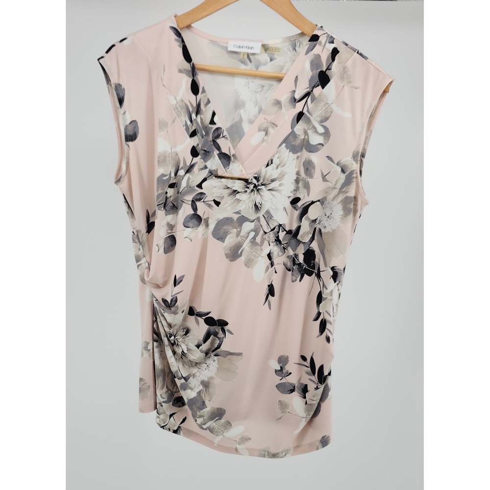 Calvin Klein Pink Floral Surplice V-Neck Sleeveless Blouse with Gold Bar Accent